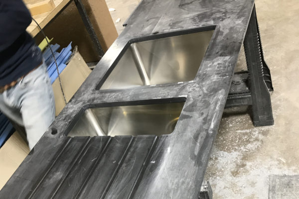 Getacore Vento Kitchen worktop fabrication groeved drainer